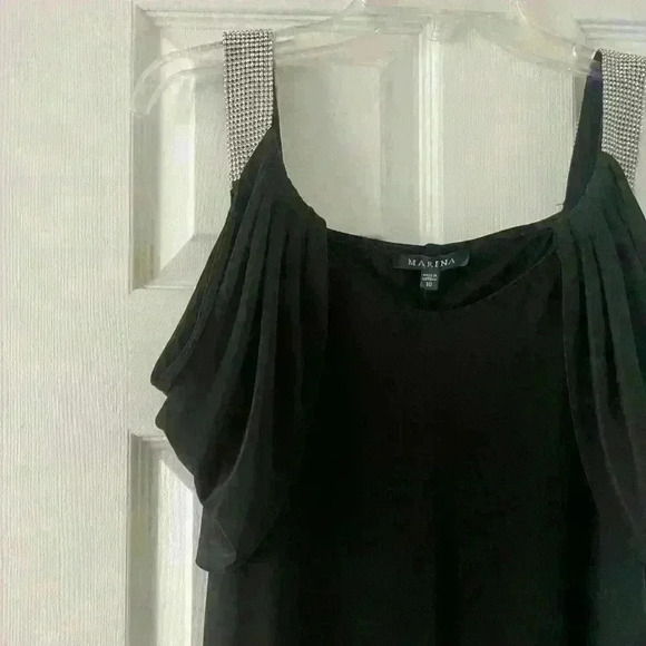 Marina black cocktail dress. - Picture 2 of 7